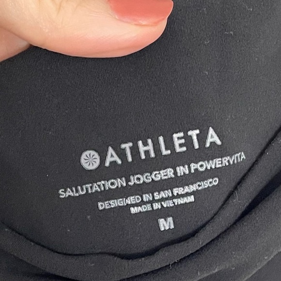 Athleta Salutation High Rise Jogger Pants Size Medium Black Athleisure Yoga. 1 - Picture 3 of 7
